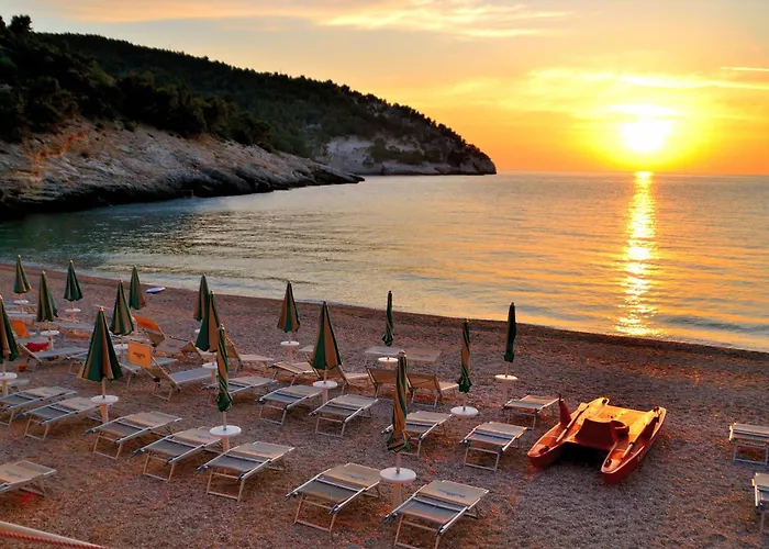 Del Faro - PugnochiusoAlbergo